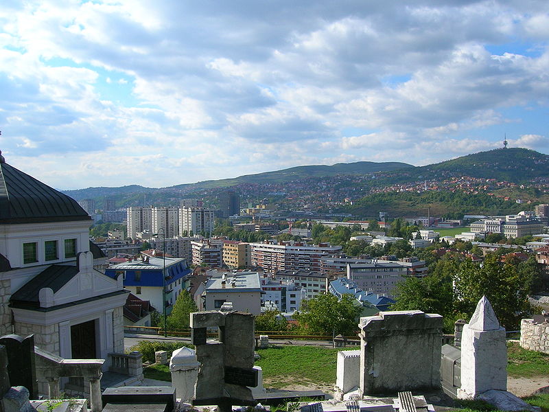 Файл:800px-View from Jewish cemetery, Sarajevo.jpg